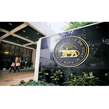 RBI to maintain status quo next week: BS POLL